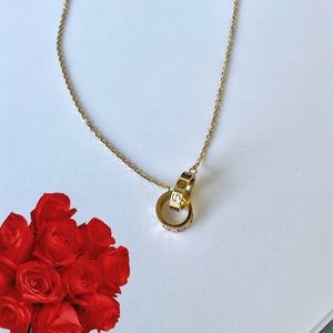 Pure 18 K solid gold guaranteed necklace classy and inspired by luxury brand